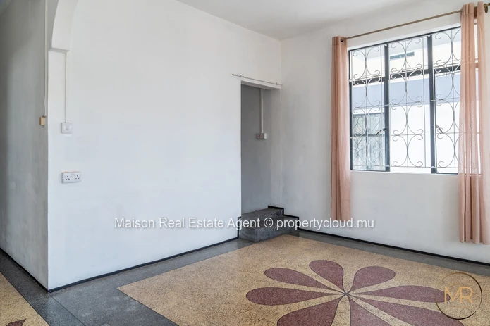 Spacious 3-Bedroom Home or Office Space for Rent  Port Louis