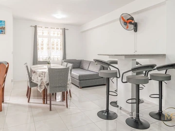 2 Bedroom Apartment