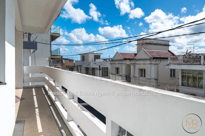 Spacious 3-Bedroom Home or Office Space for Rent  Port Louis