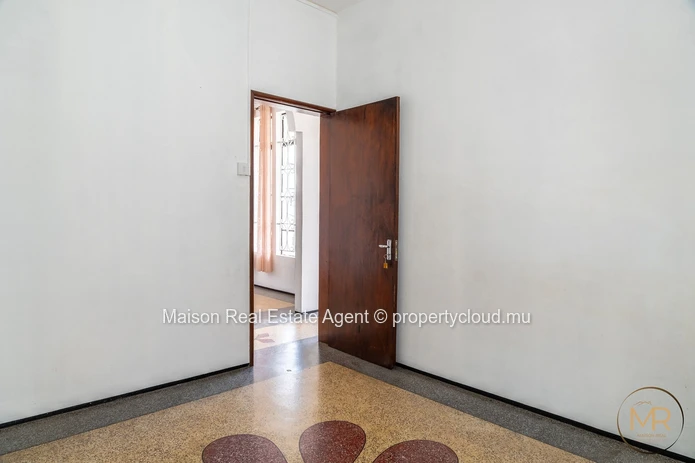 Spacious 3-Bedroom Home or Office Space for Rent  Port Louis