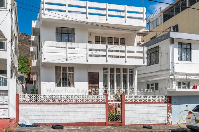 Spacious 3-Bedroom Home or Office Space for Rent  Port Louis