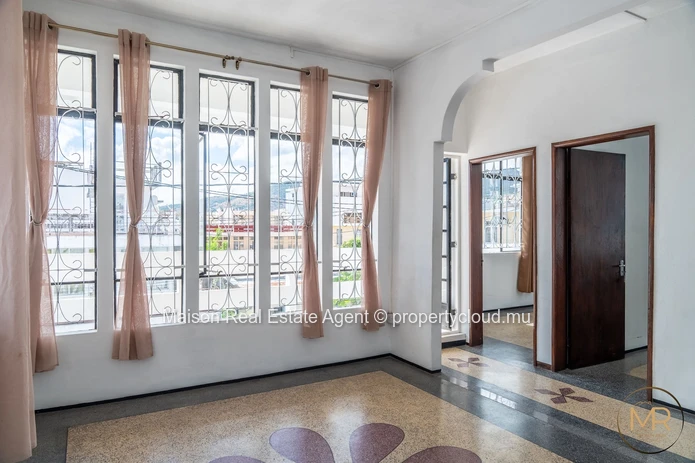 Spacious 3-Bedroom Home or Office Space for Rent  Port Louis